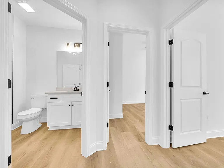 203 Riverstone Commons Cir — Photo 16