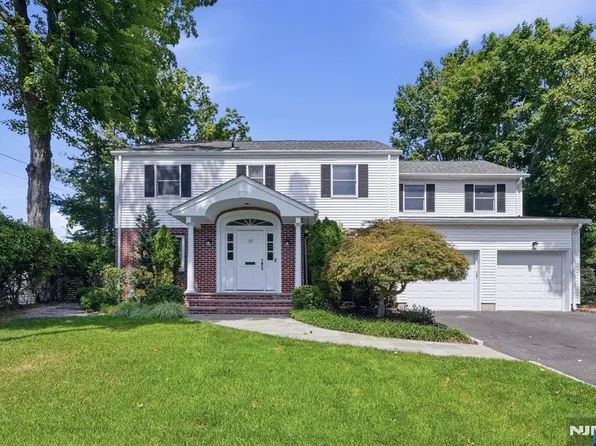 97 Lawrence Pkwy, Tenafly, NJ 07670