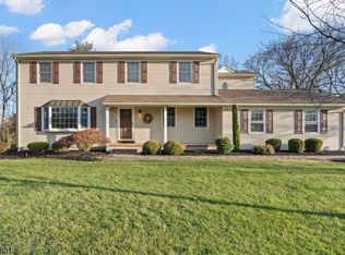 4 Deerhill Rd, Branchburg, NJ 08876
