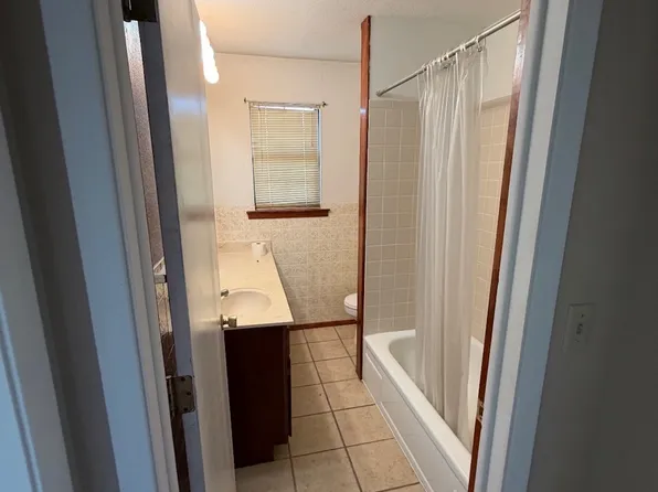 806 22nd St, Canyon, TX 79015