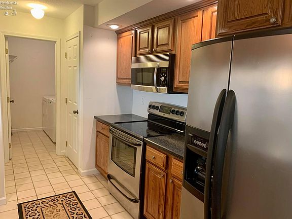 4th image of 4200 Greenfield Dr