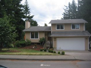 23317 SE 264th St, Maple Valley, WA 98038