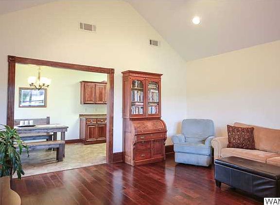 4th image of 4831 Easton Pl