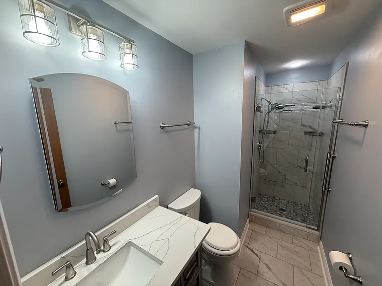 981 West Ct — Photo 6