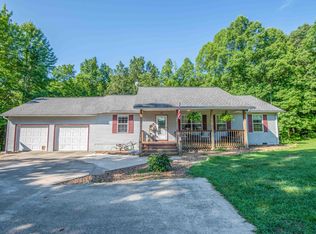 675 Grave Hill Rd, Oneida, TN 37841