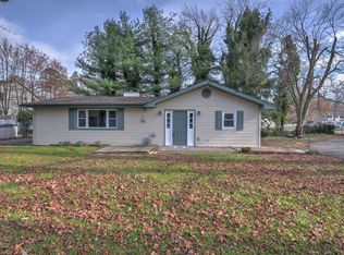 65 Sloop Creek Rd, Bayville, NJ 08721