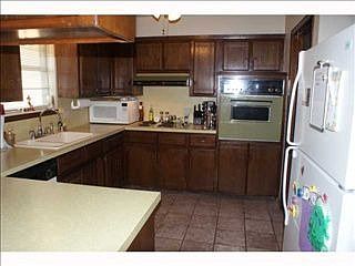 2nd image of 125 W Platt Dr