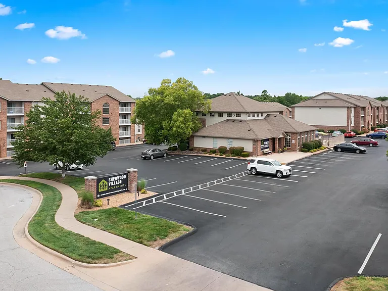 Sherwood Village Apartments — Photo 19