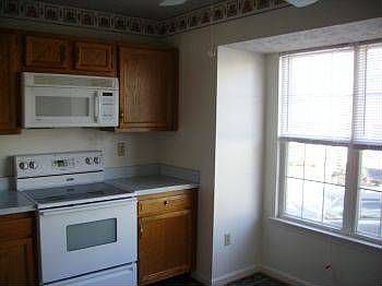 4th image of 601 Tripp Creek Ct