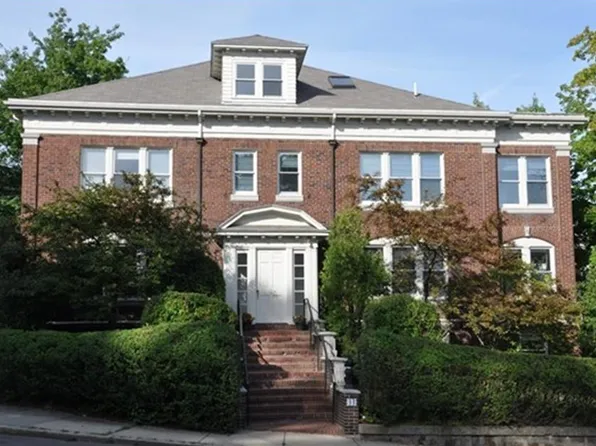44 Rawson Rd, Brookline, MA