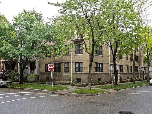 1st image of 3717 N Leavitt St #3A