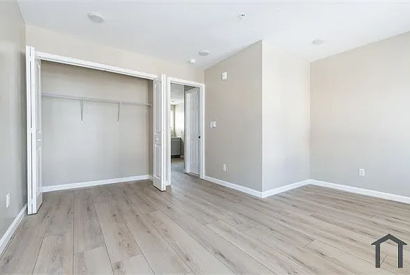 4713 Penn St #E — Photo 29