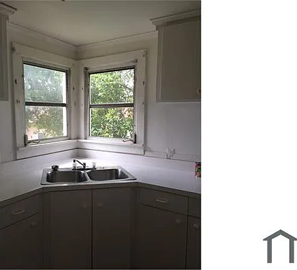 223 Avenue A NE #4