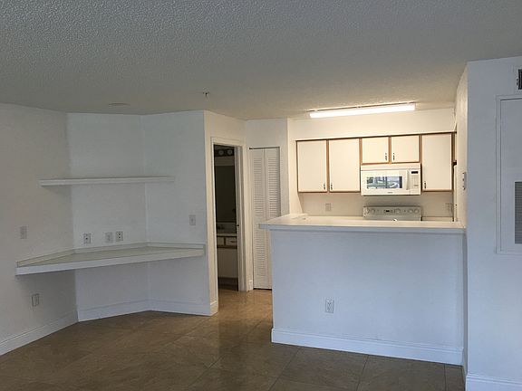 2nd image of 4103 Tropical Isle Blvd APT 114