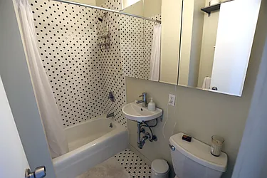 Rented by Target Realty Group