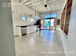 601 Mountain Rd NW UNIT F, Albuquerque, NM 87102