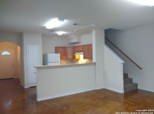 7810 Kingsbury Wood UNIT 4, San Antonio, TX 78240