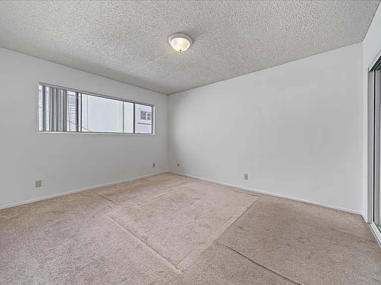 9819 Regent St #7 — Photo 6