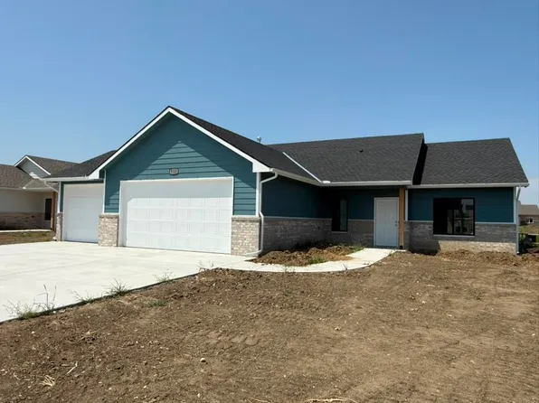 5121 N Toben Dr, Wichita, KS 67226