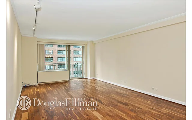 Rented by Douglas Elliman | media 7