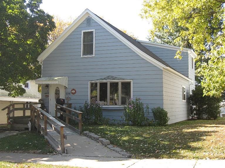 1st image of 1216 Orleans Ave