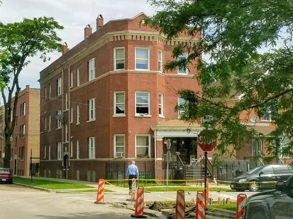 3260 W Le Moyne St APT 3, Chicago, IL 60651