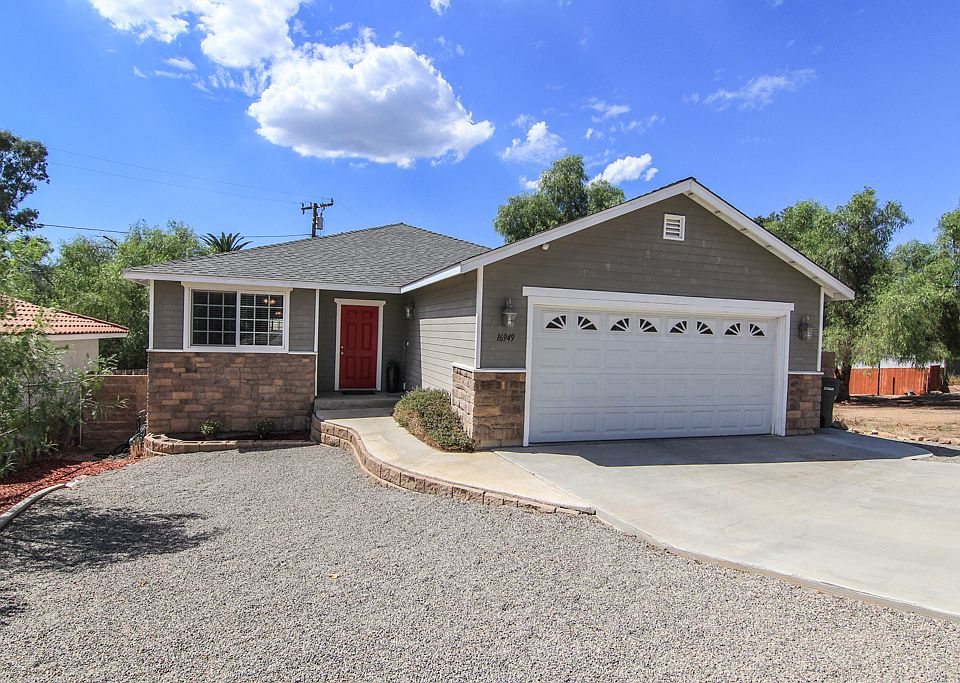 Front View of One Story Home