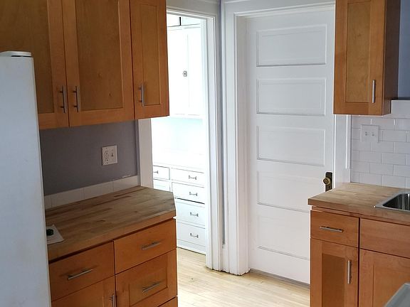 5th image of 3311 N 6th St