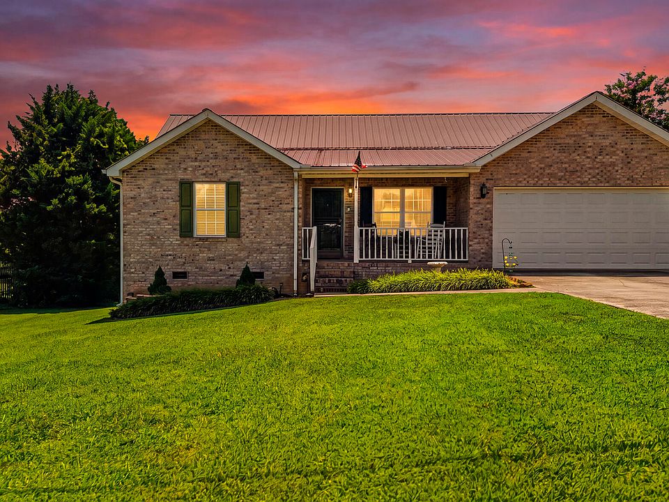 1st image of 192 Acorn Dr