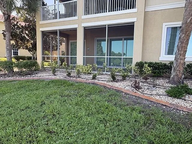 1425 Emerald Dunes Dr #17 — Photo 6