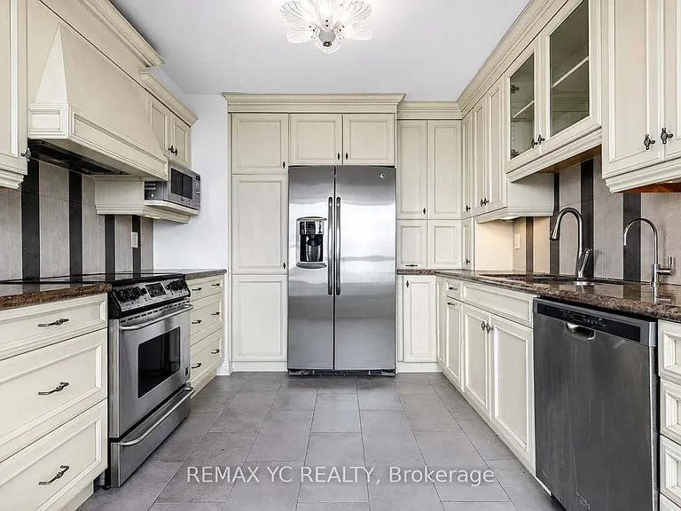 100 Upper Madison Ave #2602 — Photo 12