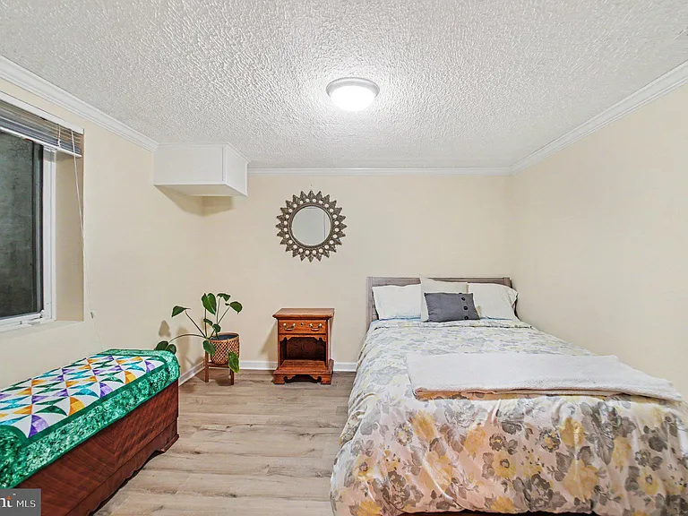 6417 Berkshire Dr — Photo 20