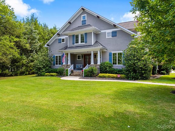 5th image of 111 Swayne Dr