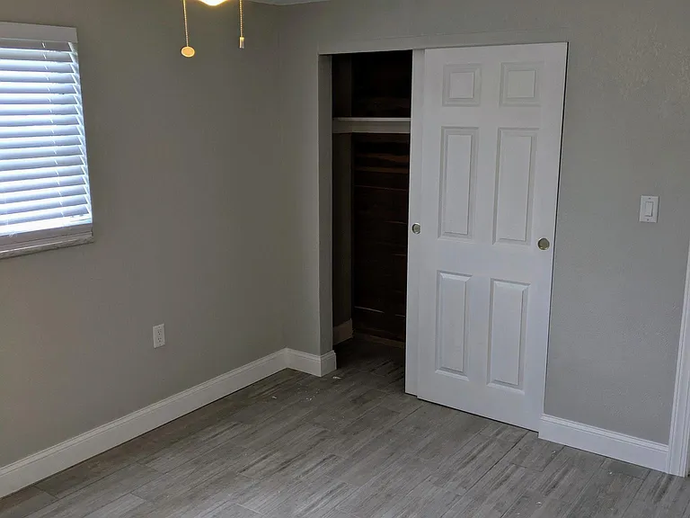 Bedroom #1