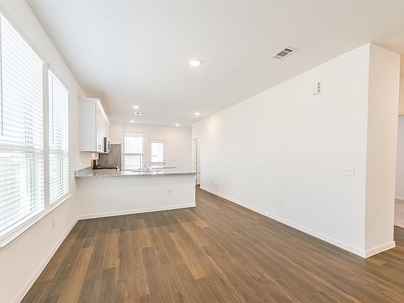 4th image of 14483 Cedar Ledge Ln