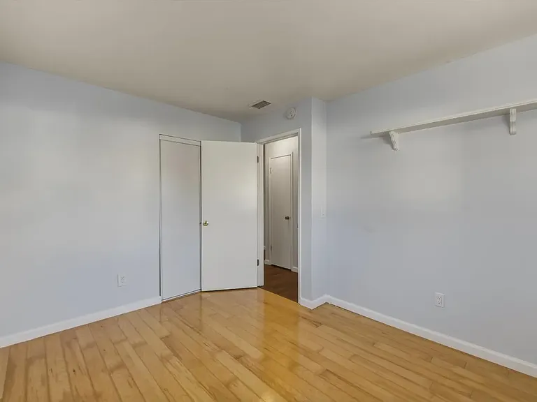 1741 Las Raposas Ct — Photo 5