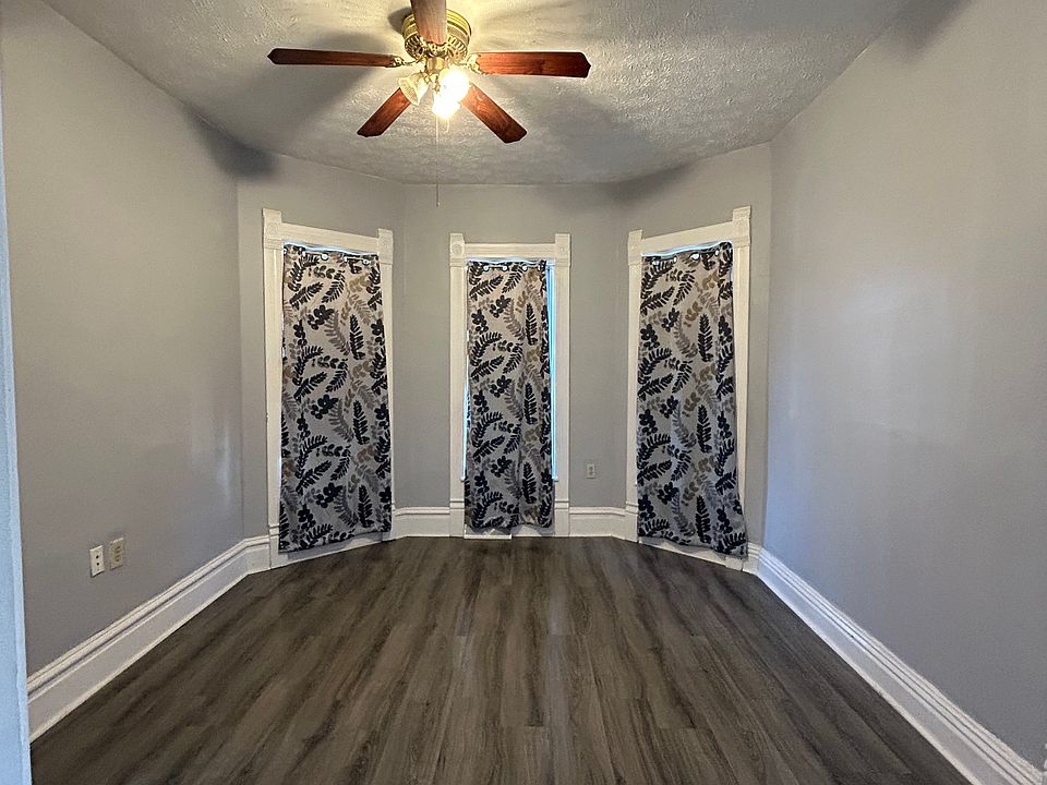 1st image of 510 11th St APT 2
