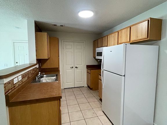 3rd image of 1525 Spring Place Rd SE #812