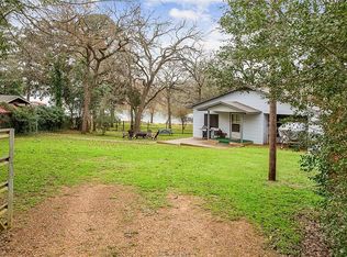 11612 Riley Green Rd, Franklin, TX 77856