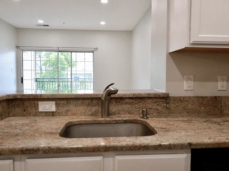 4137 Fountainside Ln #202 — Photo 5