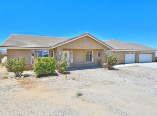 11624 Azure View Rd, Pinon Hills, CA 92372
