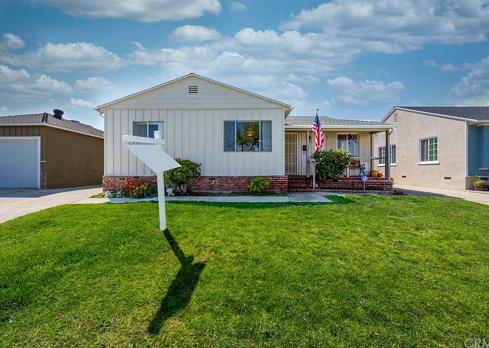 1st image of 4809 Castana Ave