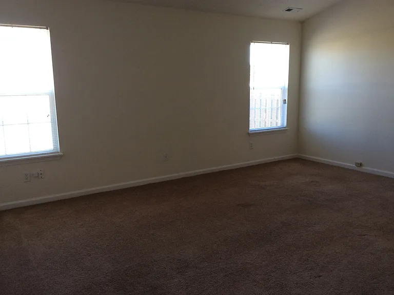 10606 Deercrest Ln — Photo 9