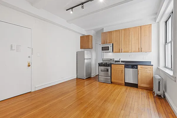 Rented by Brown Harris Stevens | media 1