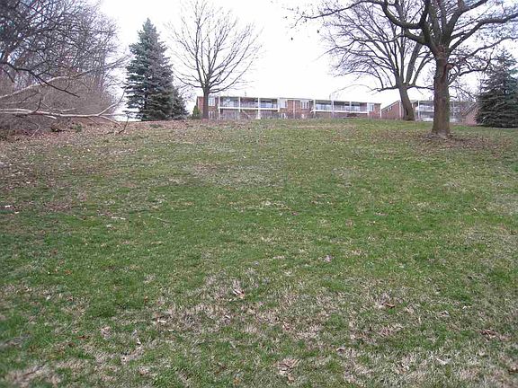 5th image of 3705 35th St