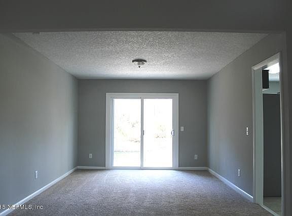 3rd image of 13628 Saint Lawrence Ct