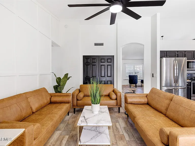 4525 E Angela Dr — Photo 8