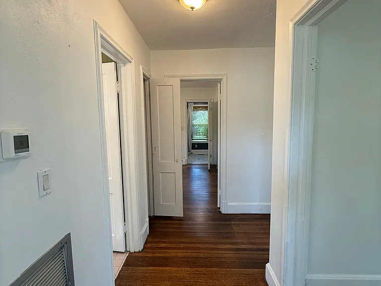 718 E 15th Ave — Photo 20