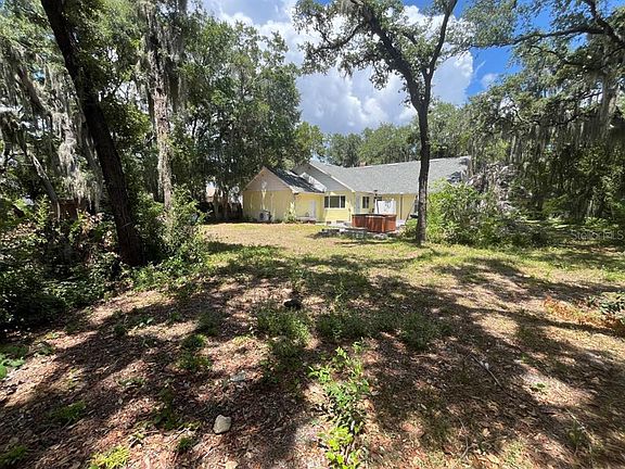 3rd image of 310 CLAYTON ROAD
