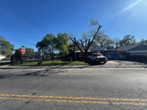 820 Ford Rd, Sacramento, CA 95838